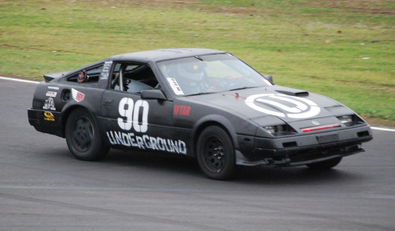 Illustration for article titled 24 Hours Of LeMons Arse Freeze-A-Palooza Über Gallery: Awesome Datsuns, Driven Nissans